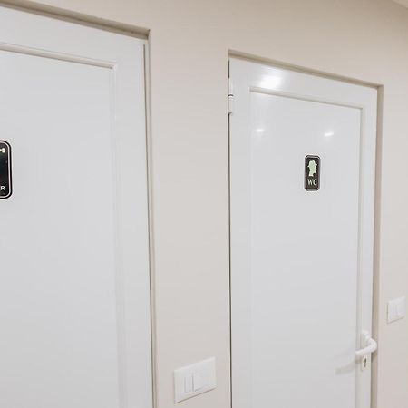 Gm Tirana Hostel Екстер'єр фото